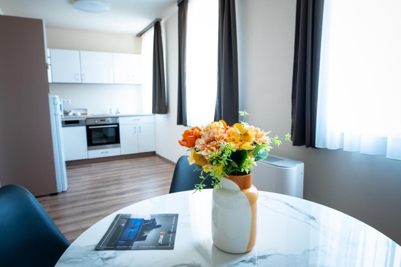 Bed and Breakfast Elixir Panzio Nyírbátor Zewnętrze zdjęcie