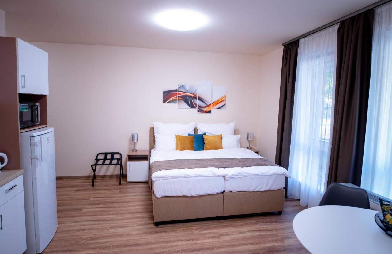 Bed and Breakfast Elixir Panzio Nyírbátor Zewnętrze zdjęcie